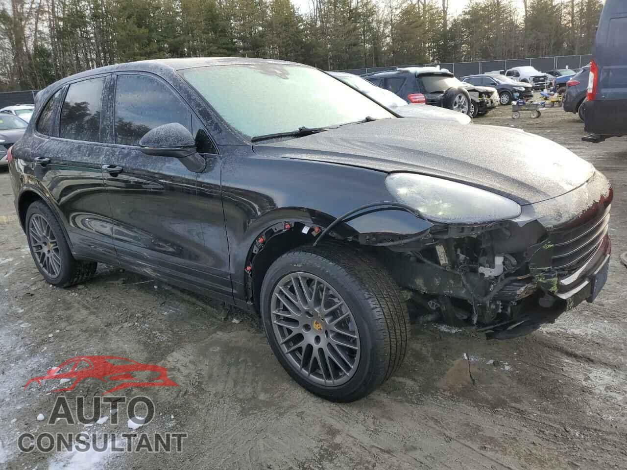 PORSCHE CAYENNE 2018 - WP1AA2A26JKA03079