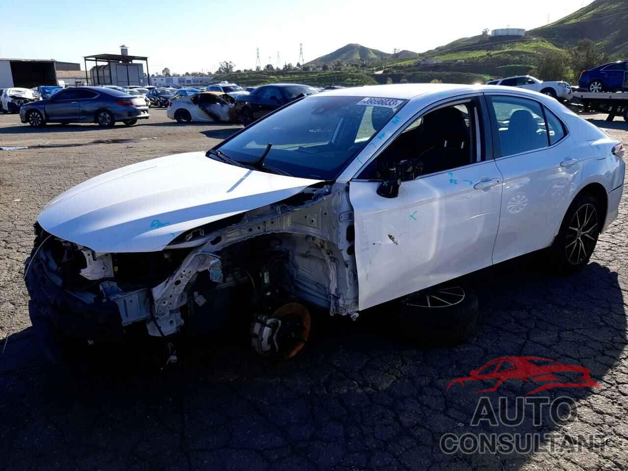 TOYOTA CAMRY 2021 - 4T1G31AK2MU565355