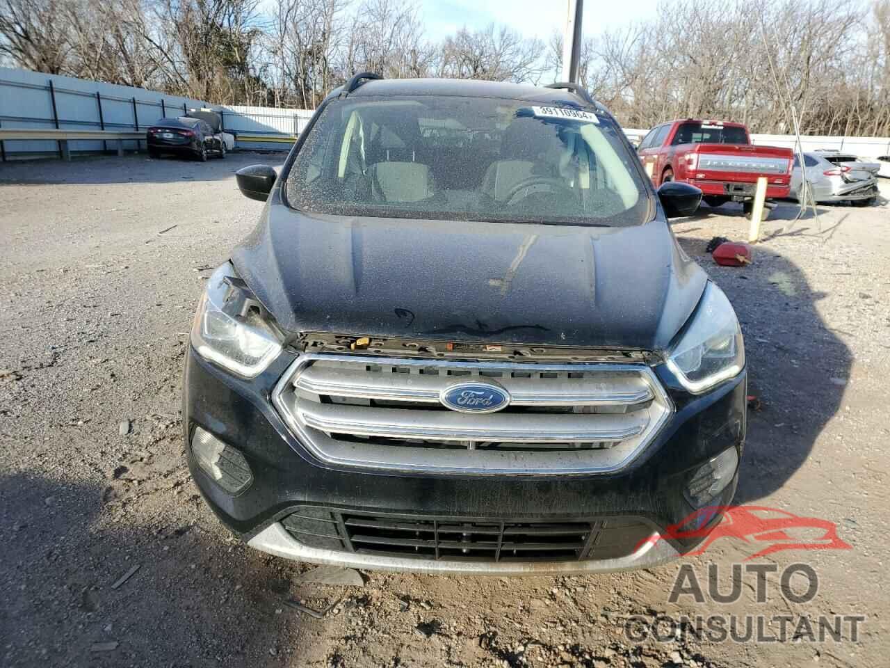 FORD ESCAPE 2017 - 1FMCU0GD6HUC23346