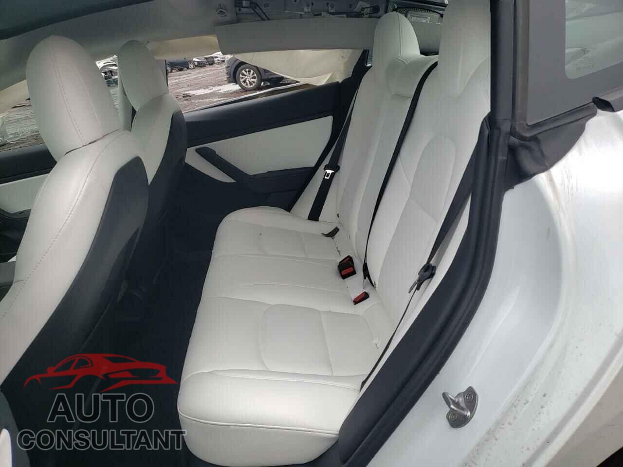 TESLA MODEL 3 2021 - 5YJ3E1EB6MF906885