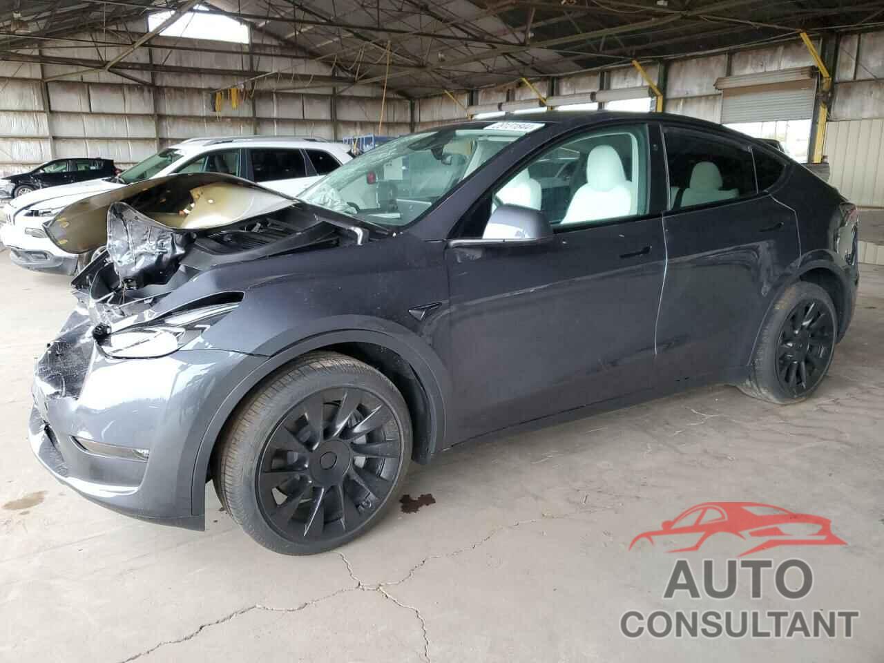 TESLA MODEL Y 2023 - 7SAYGDEE5PF903642