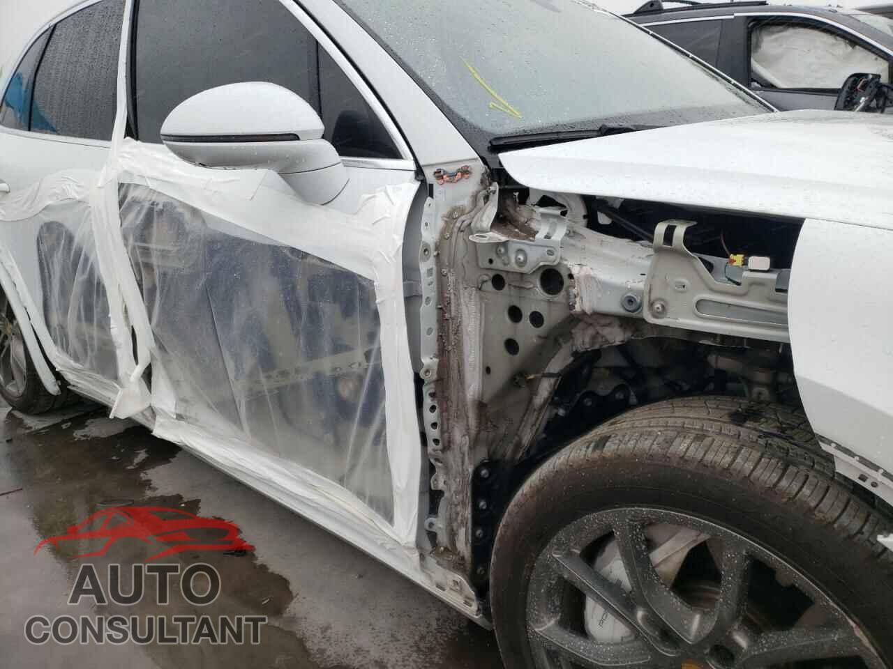 PORSCHE CAYENNE 2019 - WP1AF2AY1KDA80101