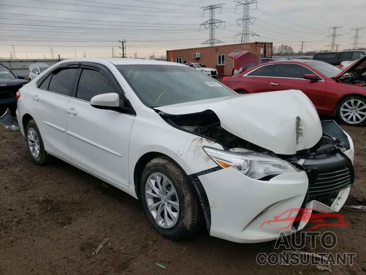 TOYOTA CAMRY 2016 - 4T4BF1FK3GR564221