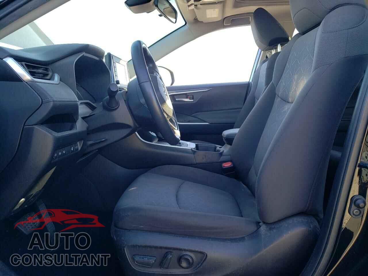 TOYOTA RAV4 2020 - JTMP1RFV7LJ035202