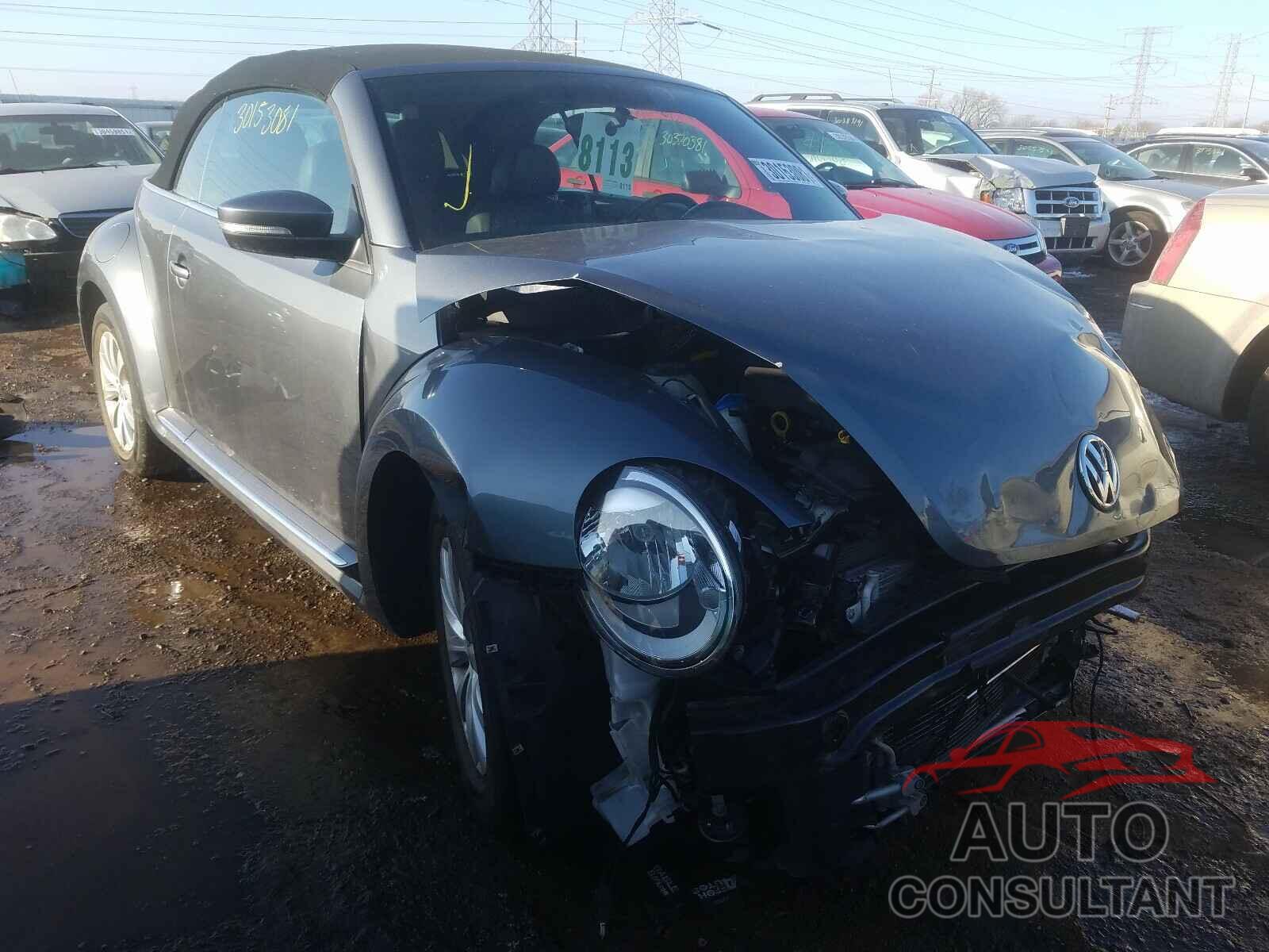 VOLKSWAGEN BEETLE 2018 - 3VW5DAAT5JM511529