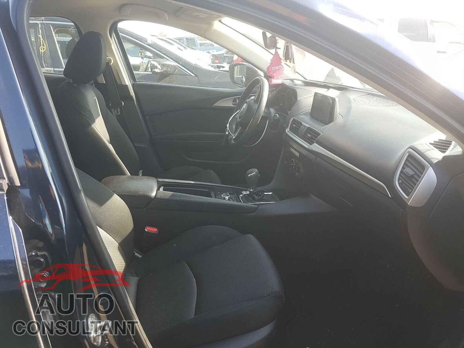 MAZDA 3 2017 - 5YFBURHEXGP514813