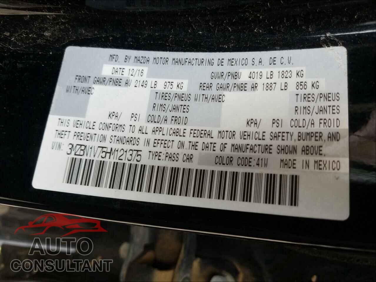 MAZDA 3 2017 - 3MZBN1V75HM121375
