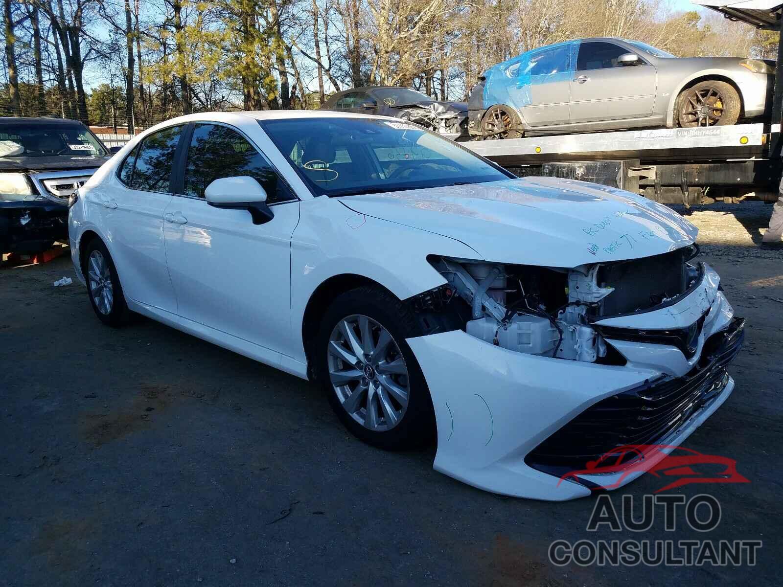 TOYOTA CAMRY 2019 - 4T1B11HK3KU784425