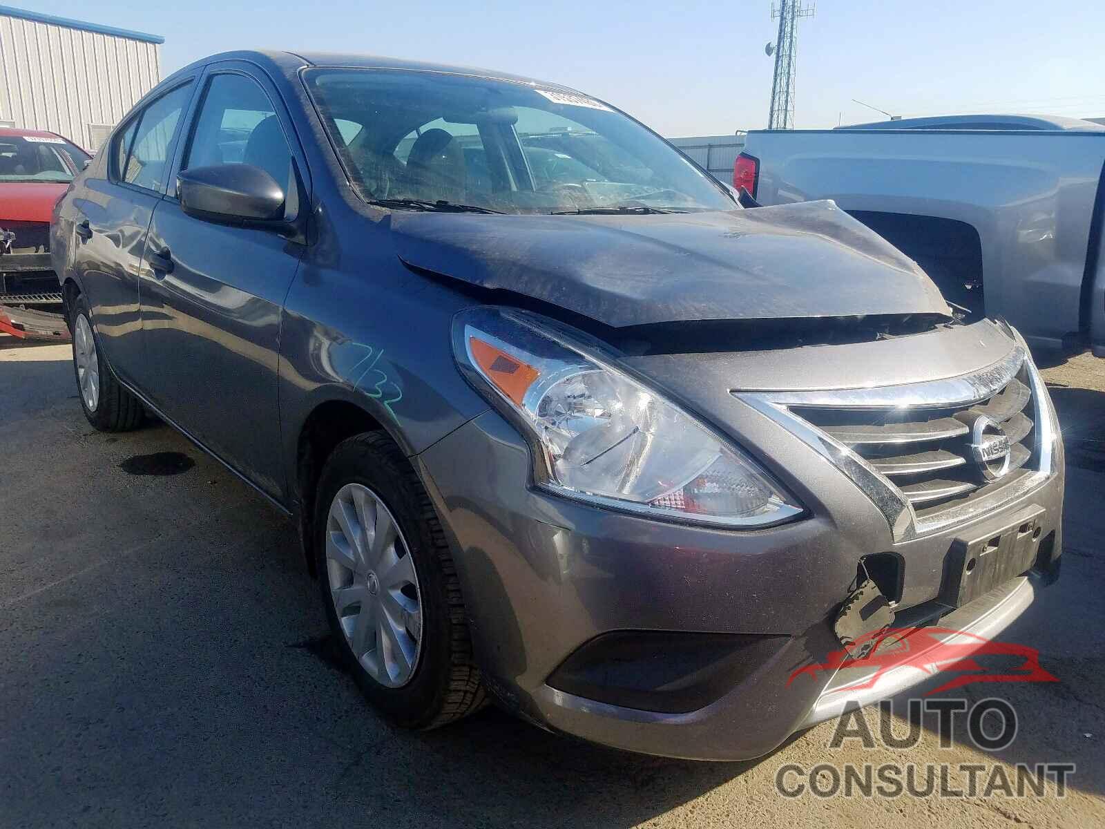 NISSAN VERSA 2016 - 4T1BF1FK1HU272692