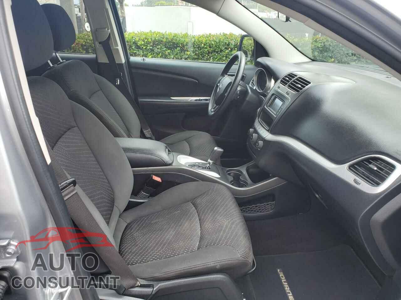 DODGE JOURNEY 2017 - 3N1AB8CV4LY270155