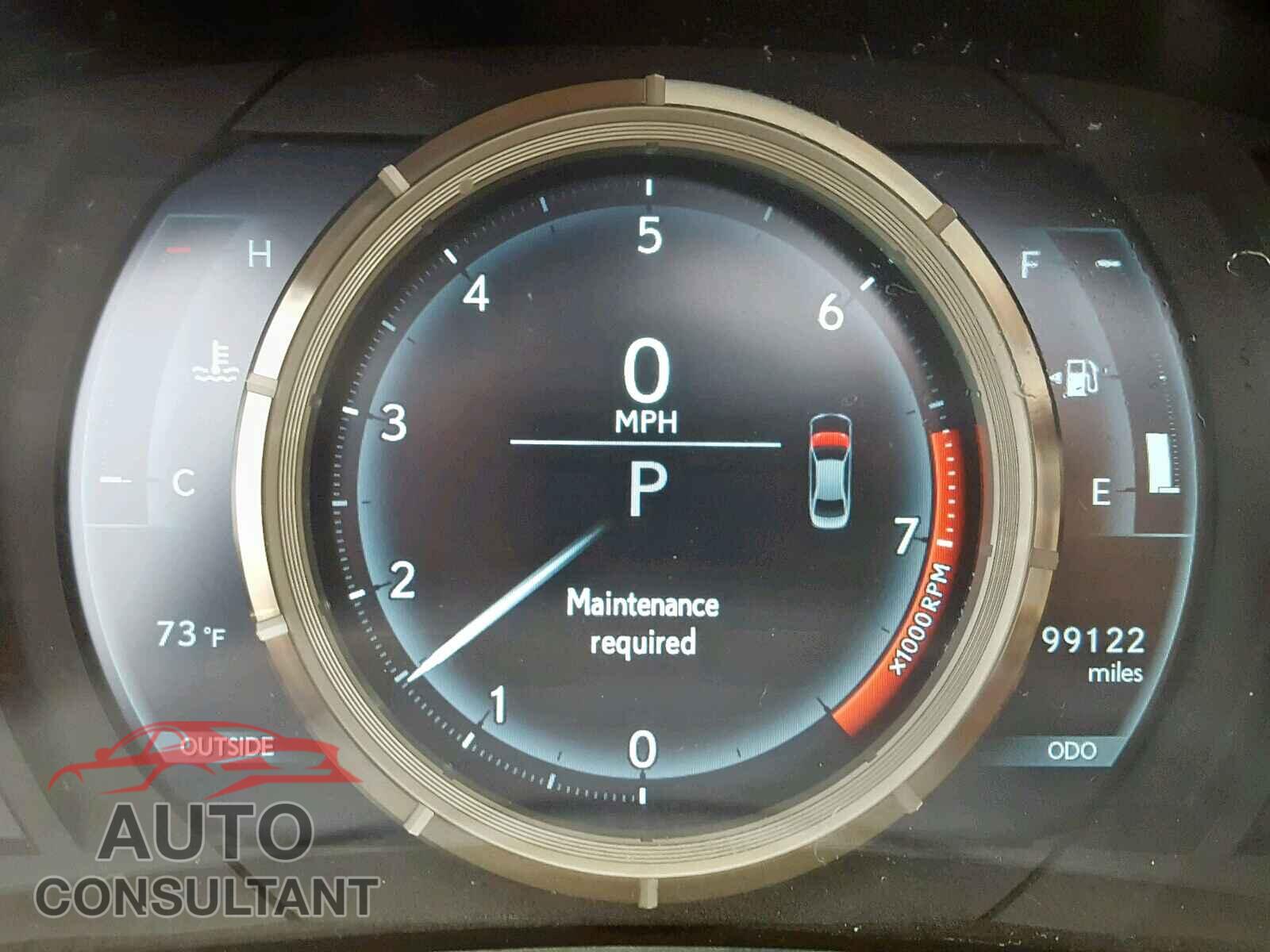 LEXUS IS 2014 - JTHBE1D20E5011858