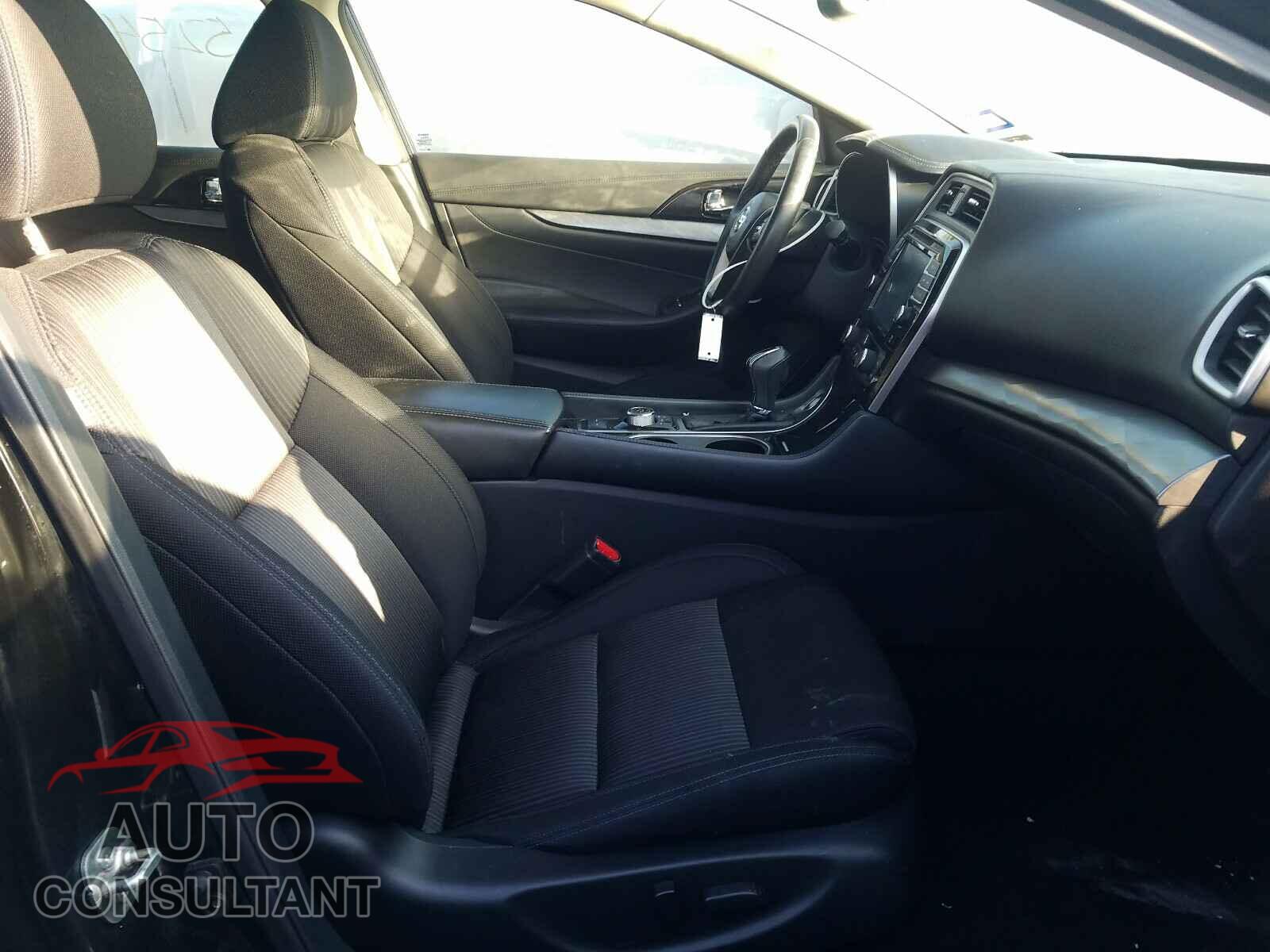 NISSAN MAXIMA 2017 - 1N4AA6AP1HC377047