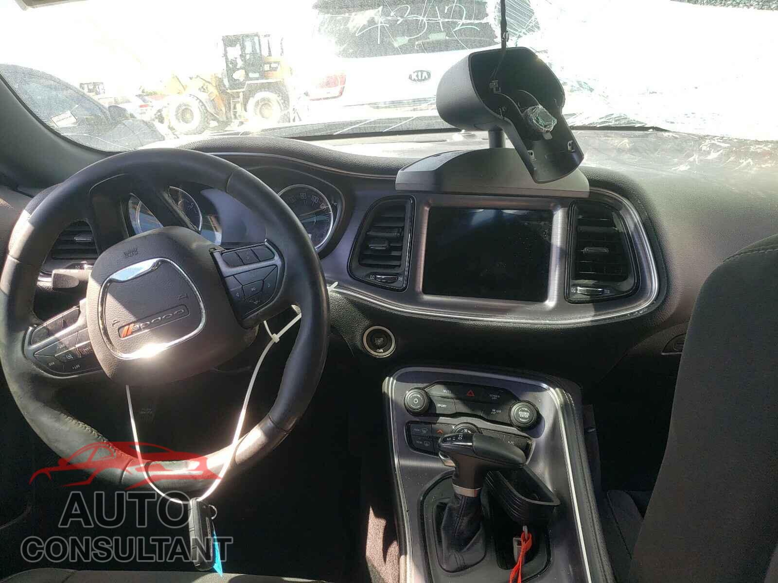 DODGE CHALLENGER 2017 - 19XFC2F51GE098926