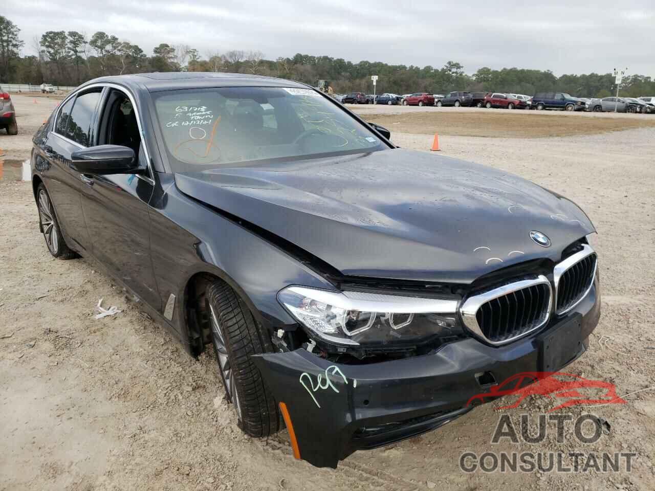 BMW 5 SERIES 2018 - WBAJA5C52JG898869