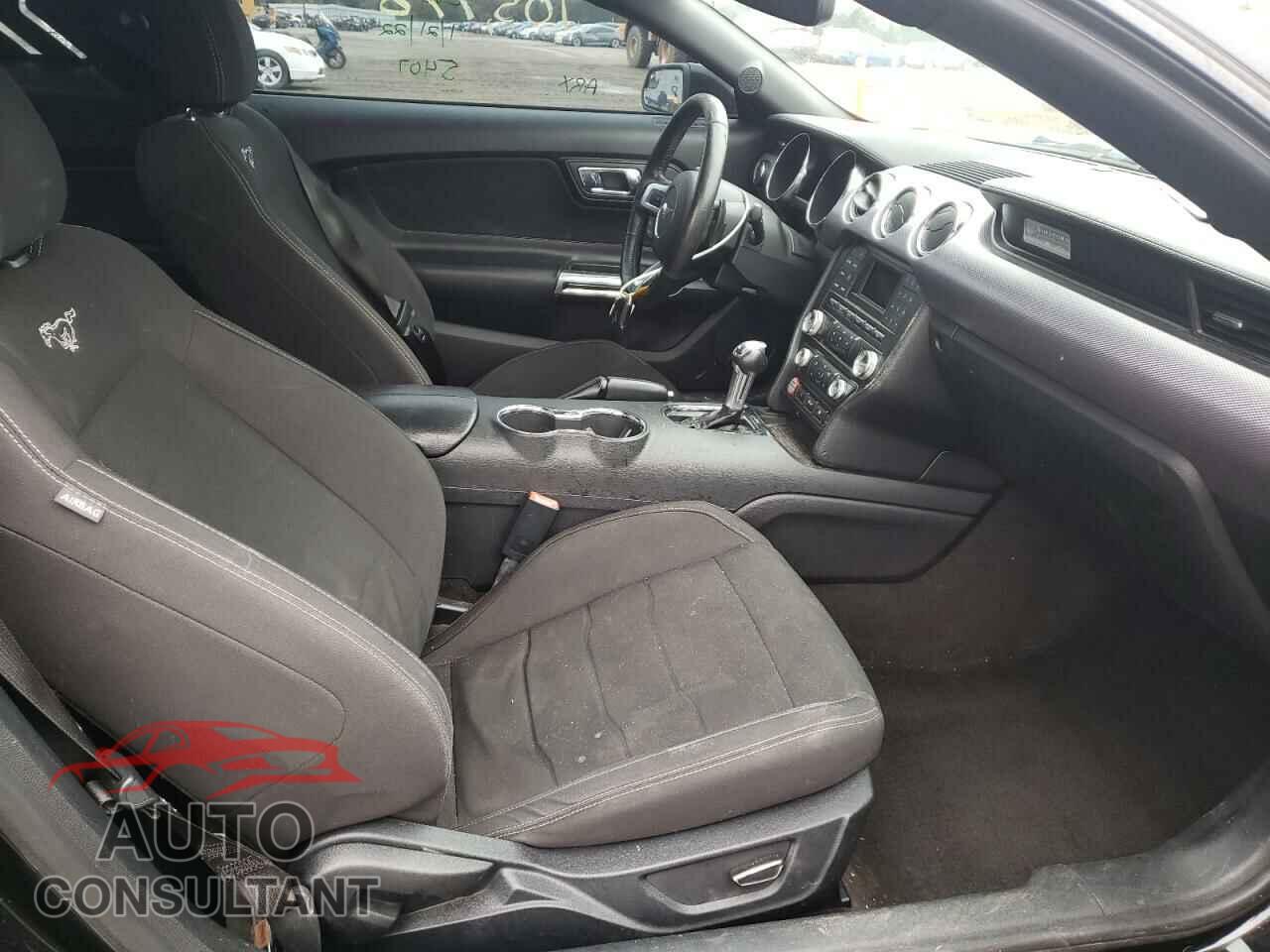 FORD MUSTANG 2016 - 1FA6P8TH8G5207888