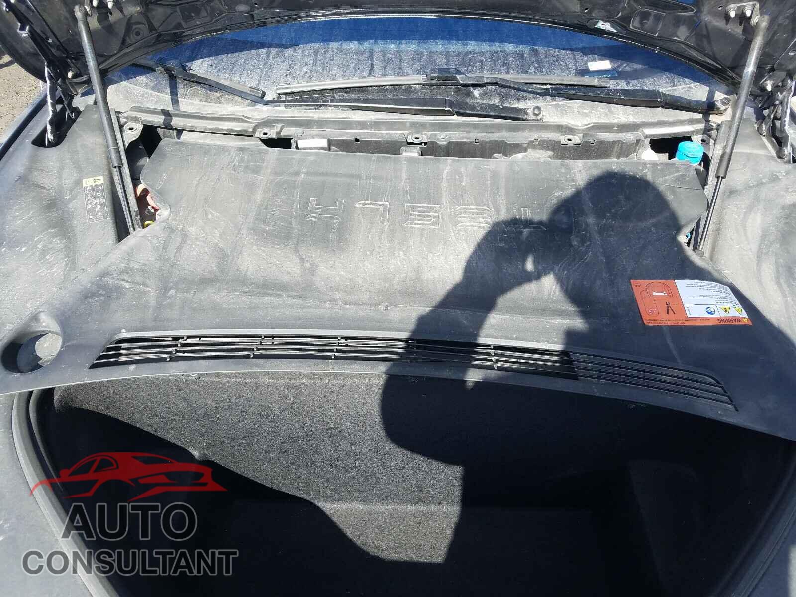TESLA MODEL S 2018 - 5YJSA1E28JF247582
