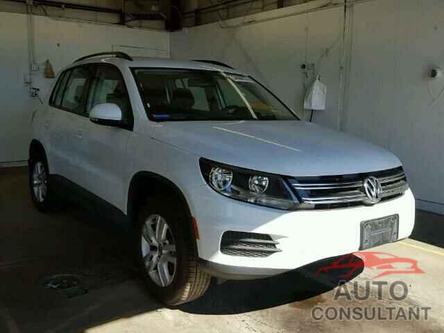 VOLKSWAGEN TIGUAN 2016 - WVGAV7AX6GW586300