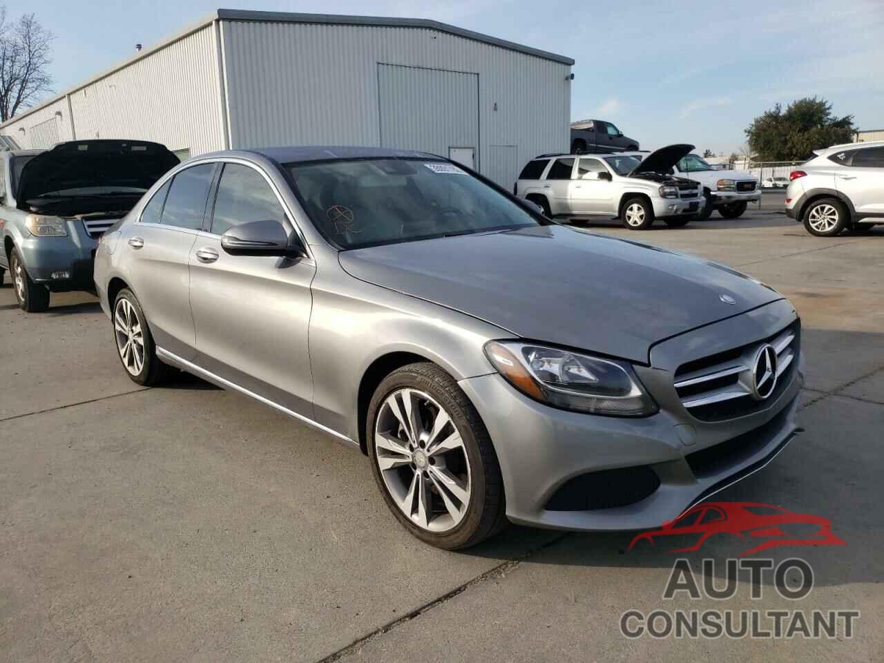 MERCEDES-BENZ C-CLASS 2016 - 55SWF4KB4GU129626