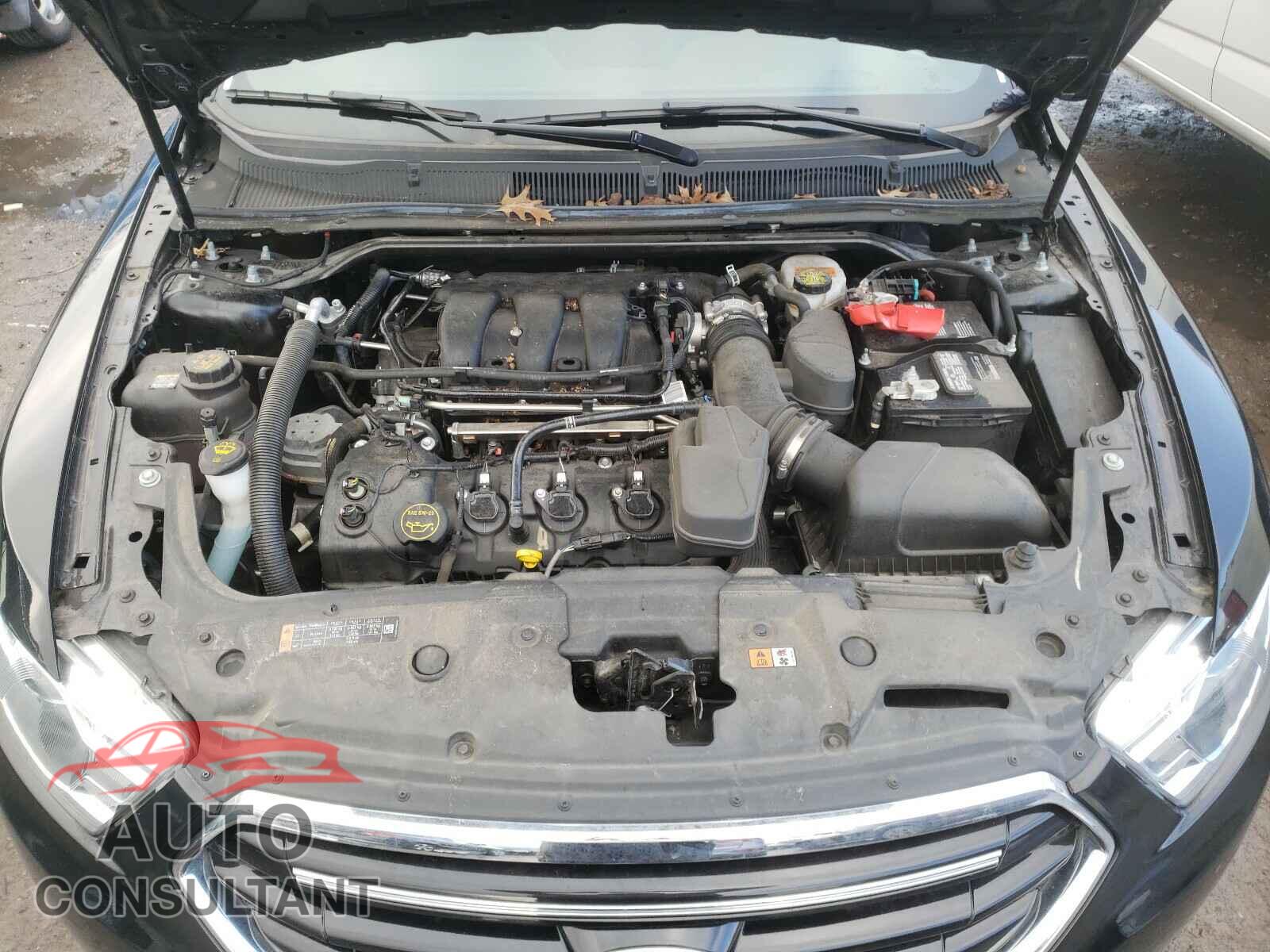 FORD TAURUS 2019 - 1FAHP2F85KG107620