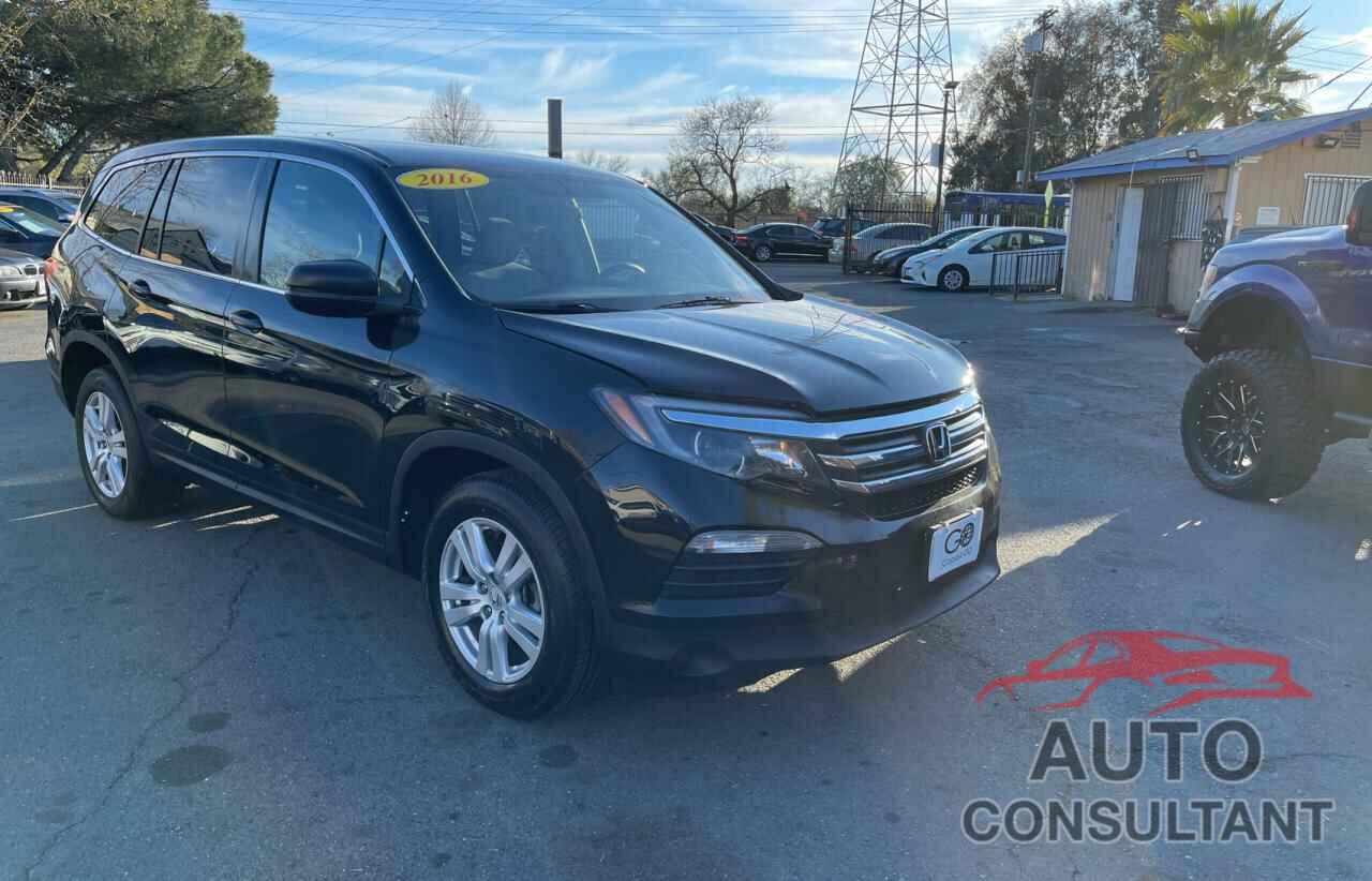 HONDA PILOT 2016 - 5FNYF5H17GB017420