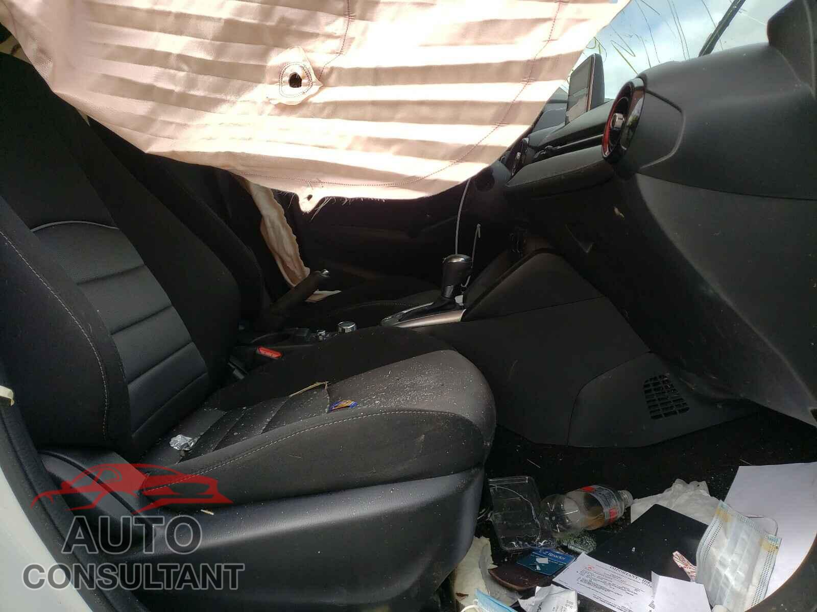 MAZDA CX-3 2016 - JM1DKFB73G0133743