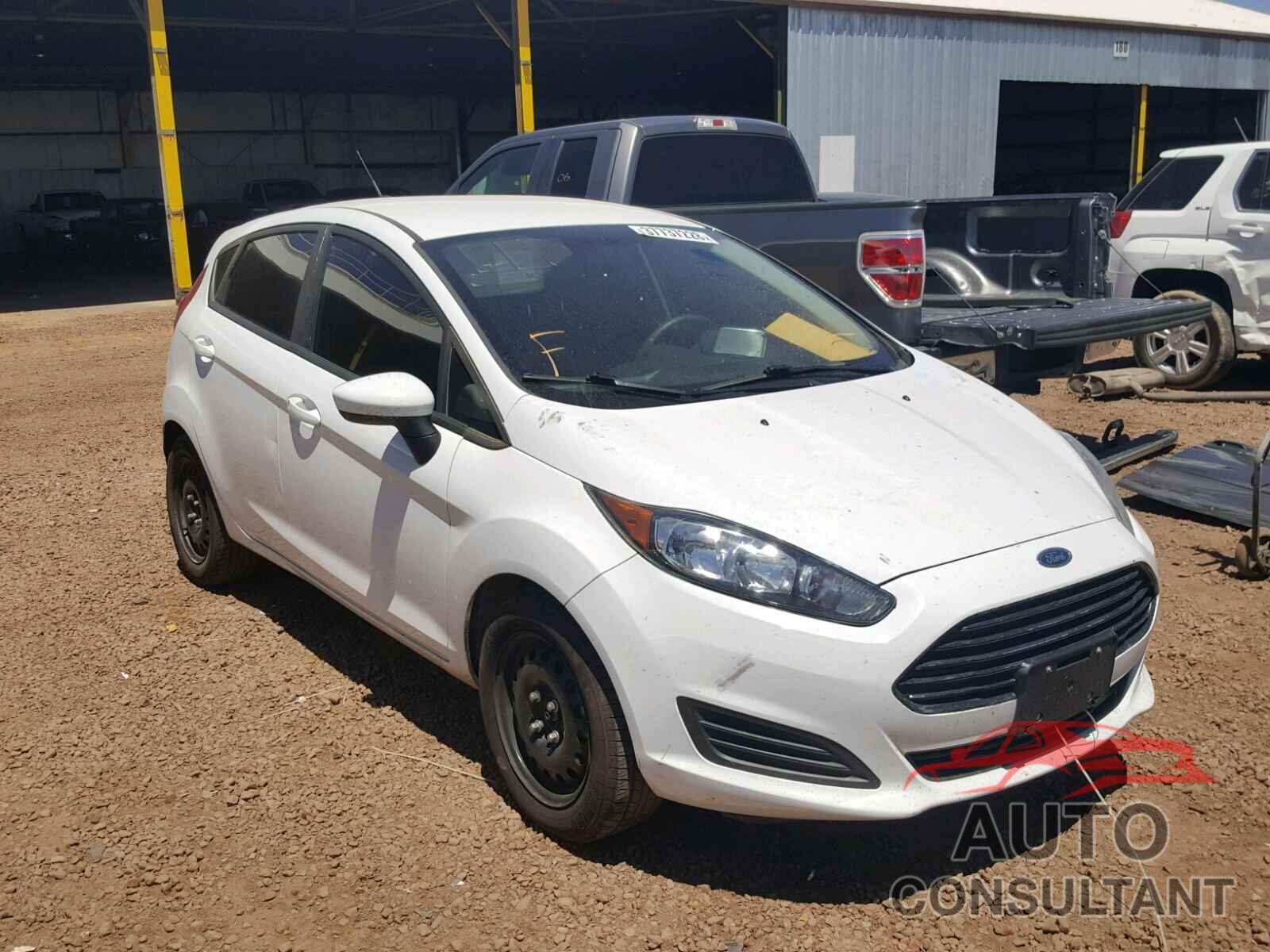 FORD FIESTA 2015 - 3FADP4TJ4FM190597