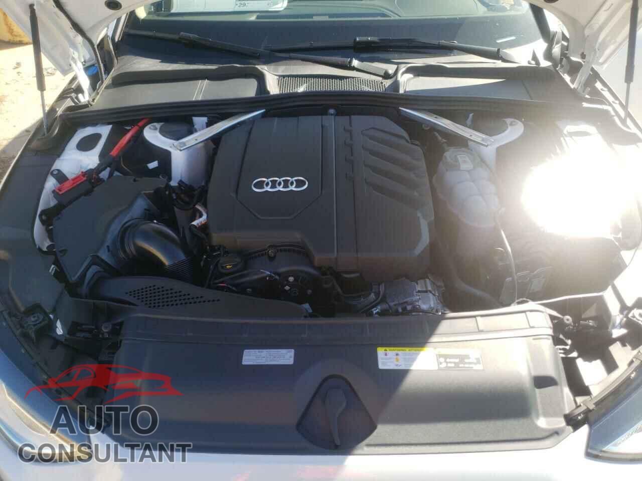 AUDI A4 2022 - WAUABAF43NA011538