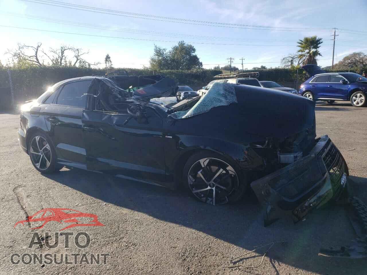 AUDI A3 2020 - WAUBEGFF3LA056007