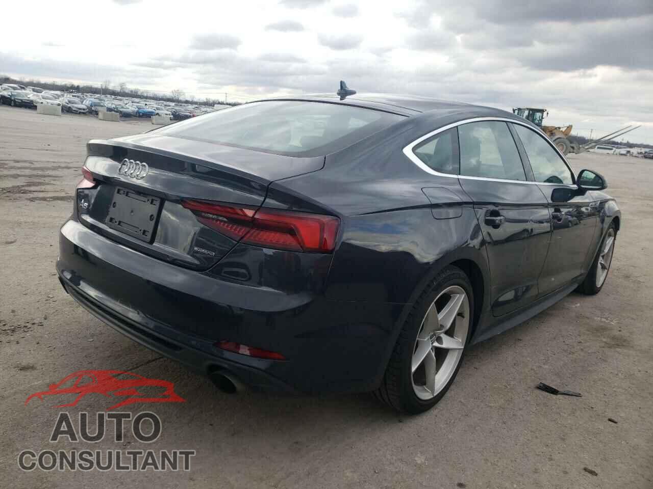 AUDI A5 2019 - WAUDNCF5XKA026204