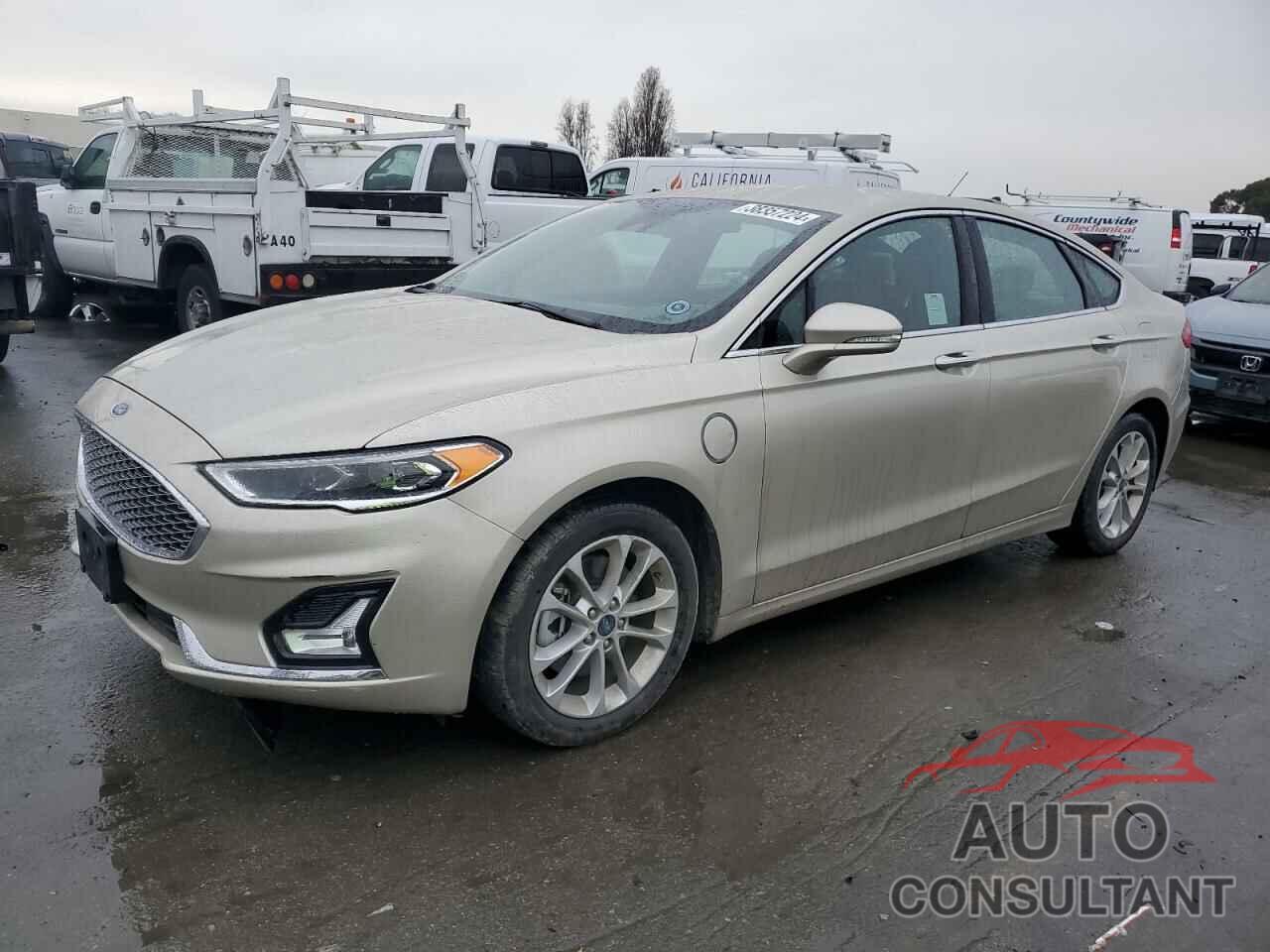 FORD FUSION 2019 - 3FA6P0SU9KR232983