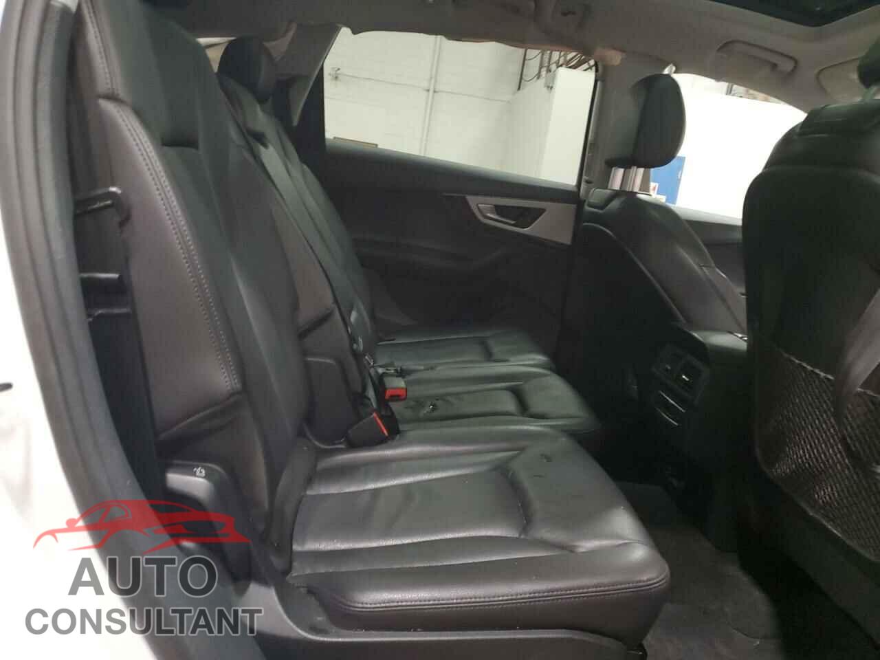 AUDI Q7 2018 - WA1AHAF71JD006515