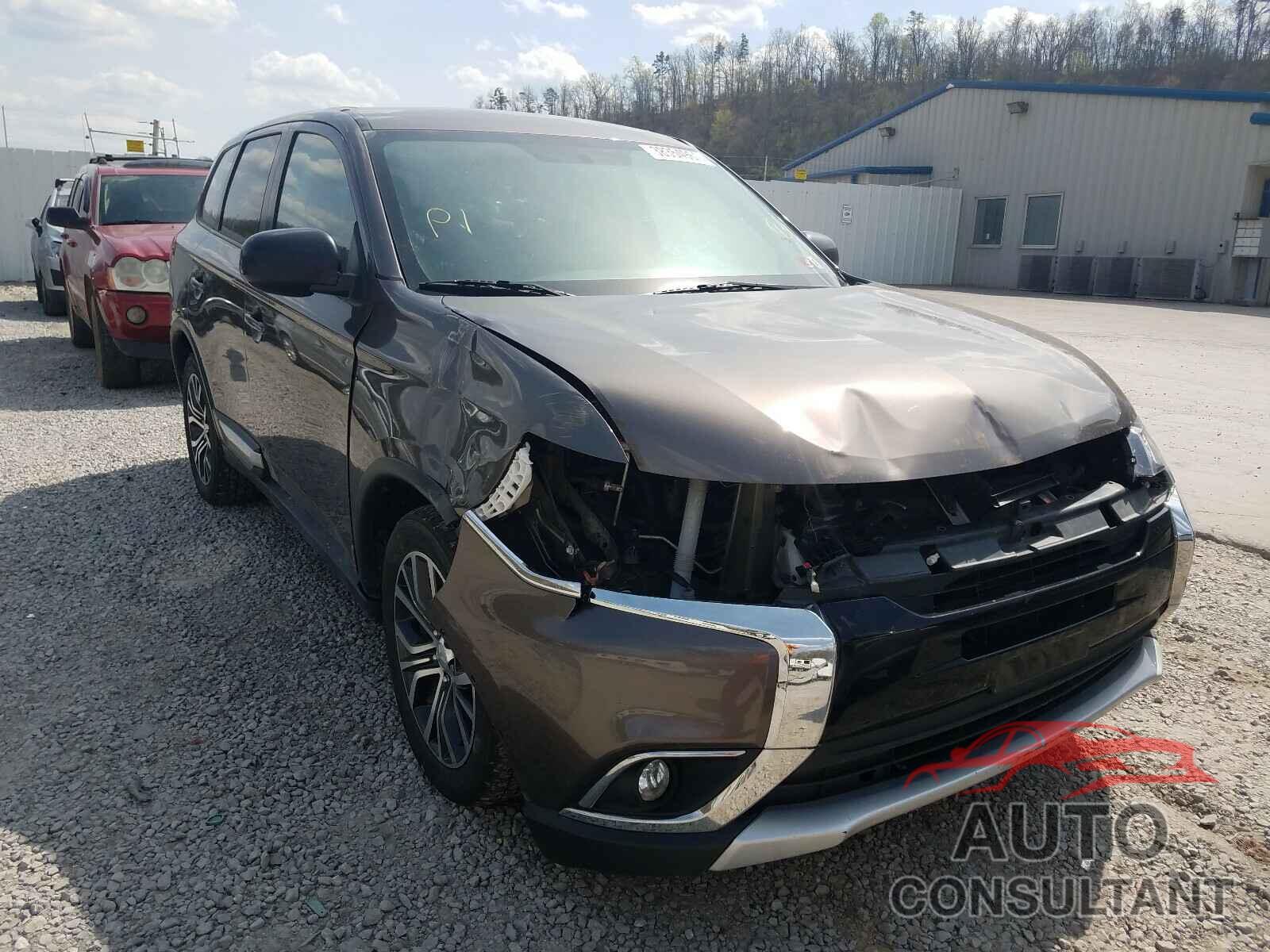MITSUBISHI OUTLANDER 2018 - JA4AZ3A35JZ035029