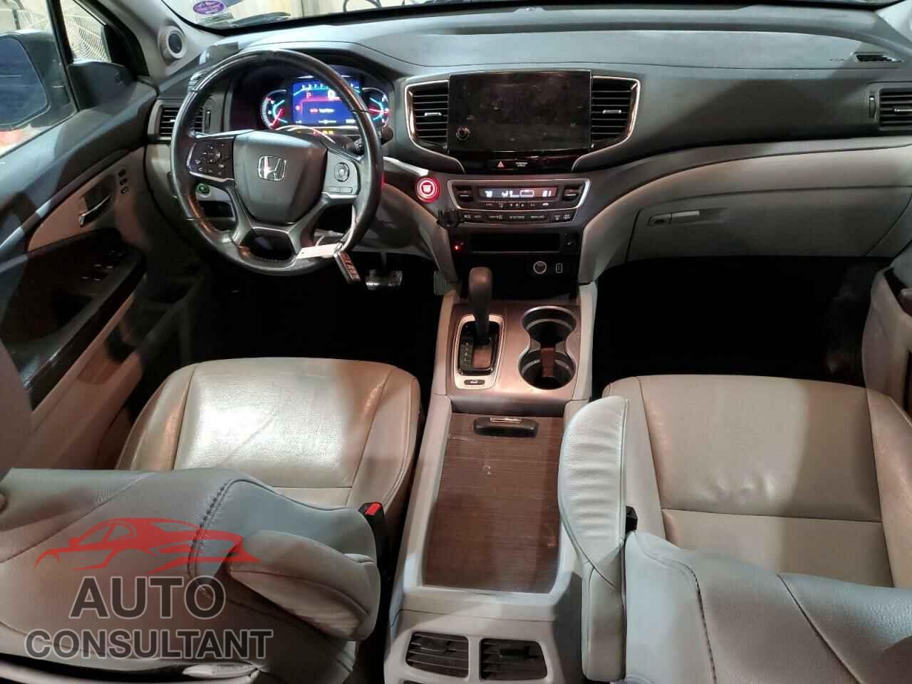 HONDA PILOT 2019 - 5FNYF6H57KB002448