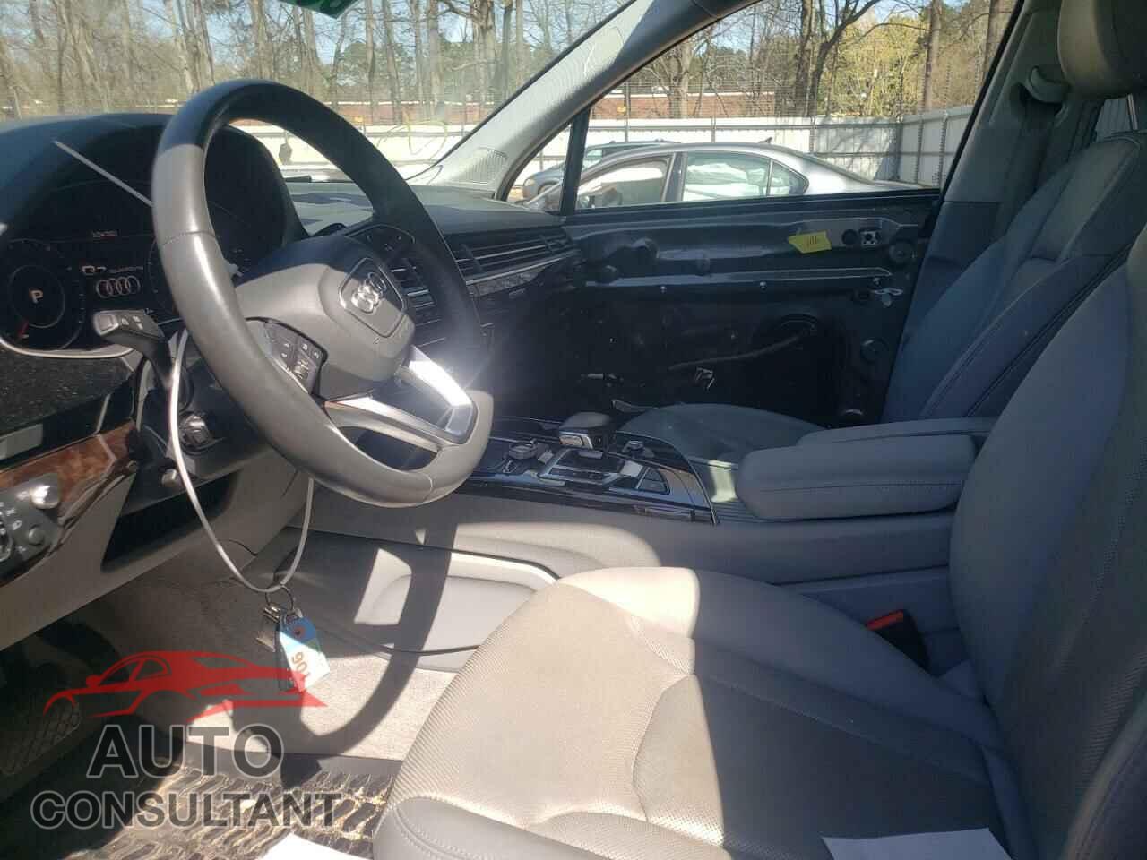 AUDI Q7 2017 - WA1VABF76HD054288