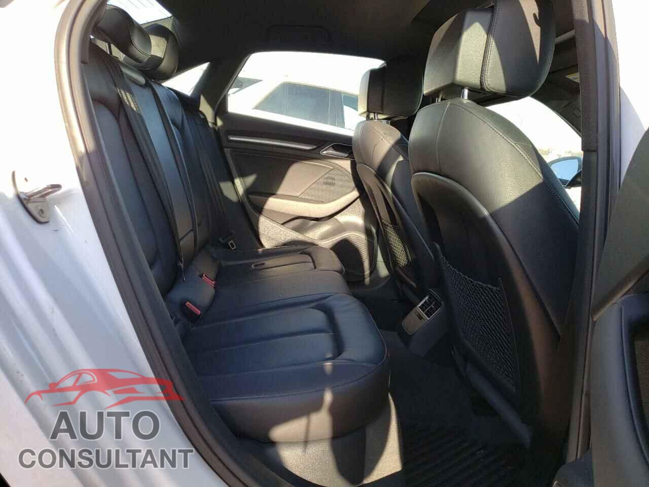 AUDI A3 2017 - WAUB8GFF2H1007847
