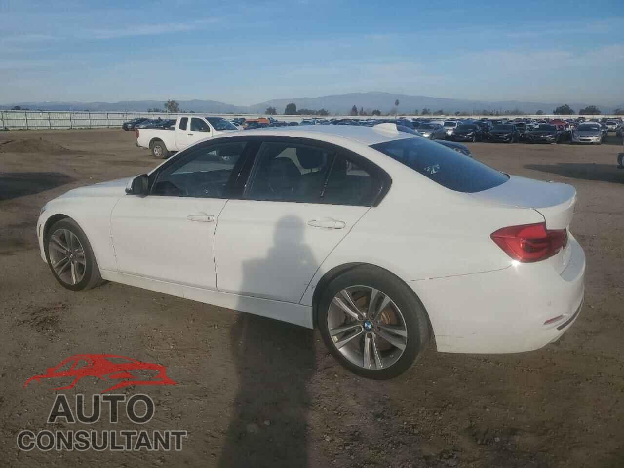 BMW 3 SERIES 2016 - WBA8E9G50GNU28834