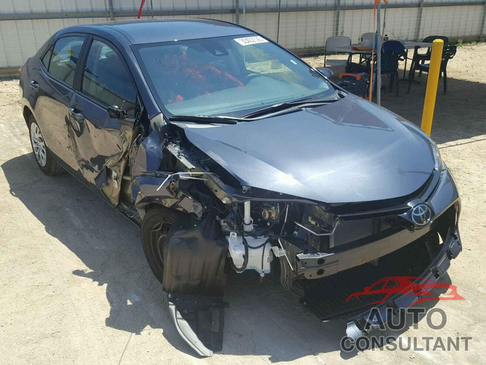 TOYOTA COROLLA 2018 - 5YFBURHEXJP761868