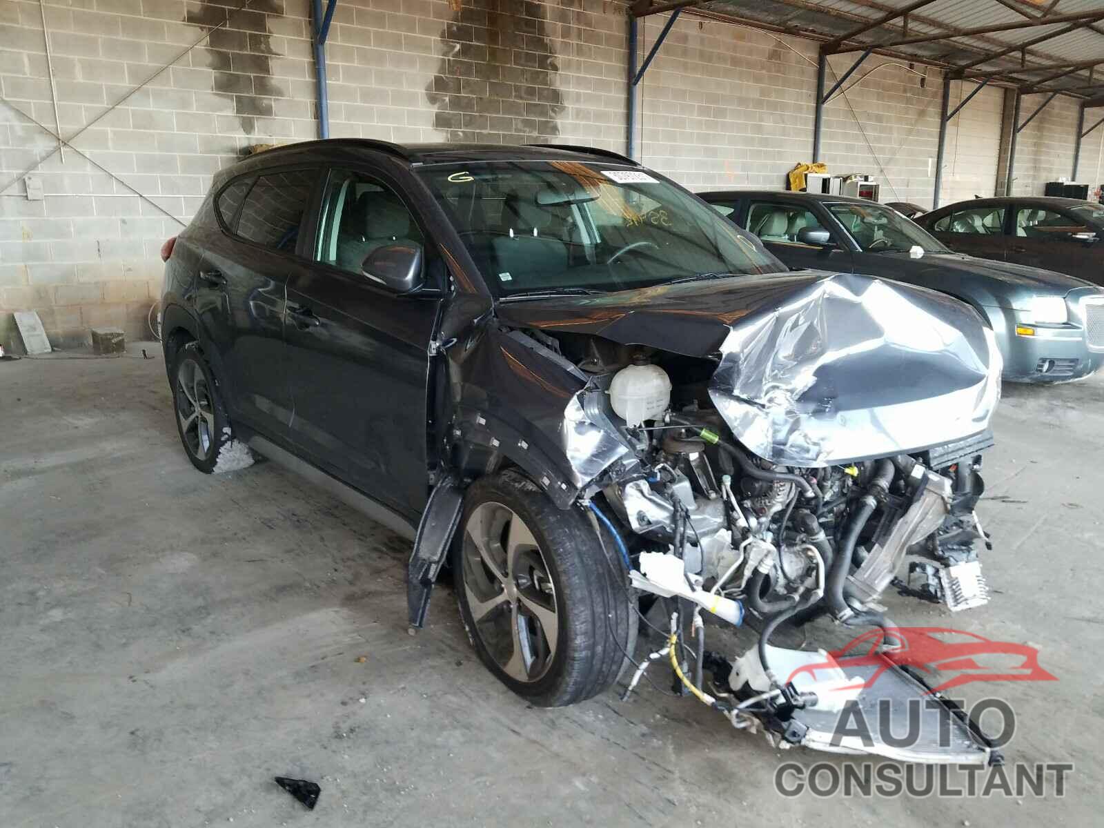 HYUNDAI TUCSON 2018 - KM8J33A28JU765427
