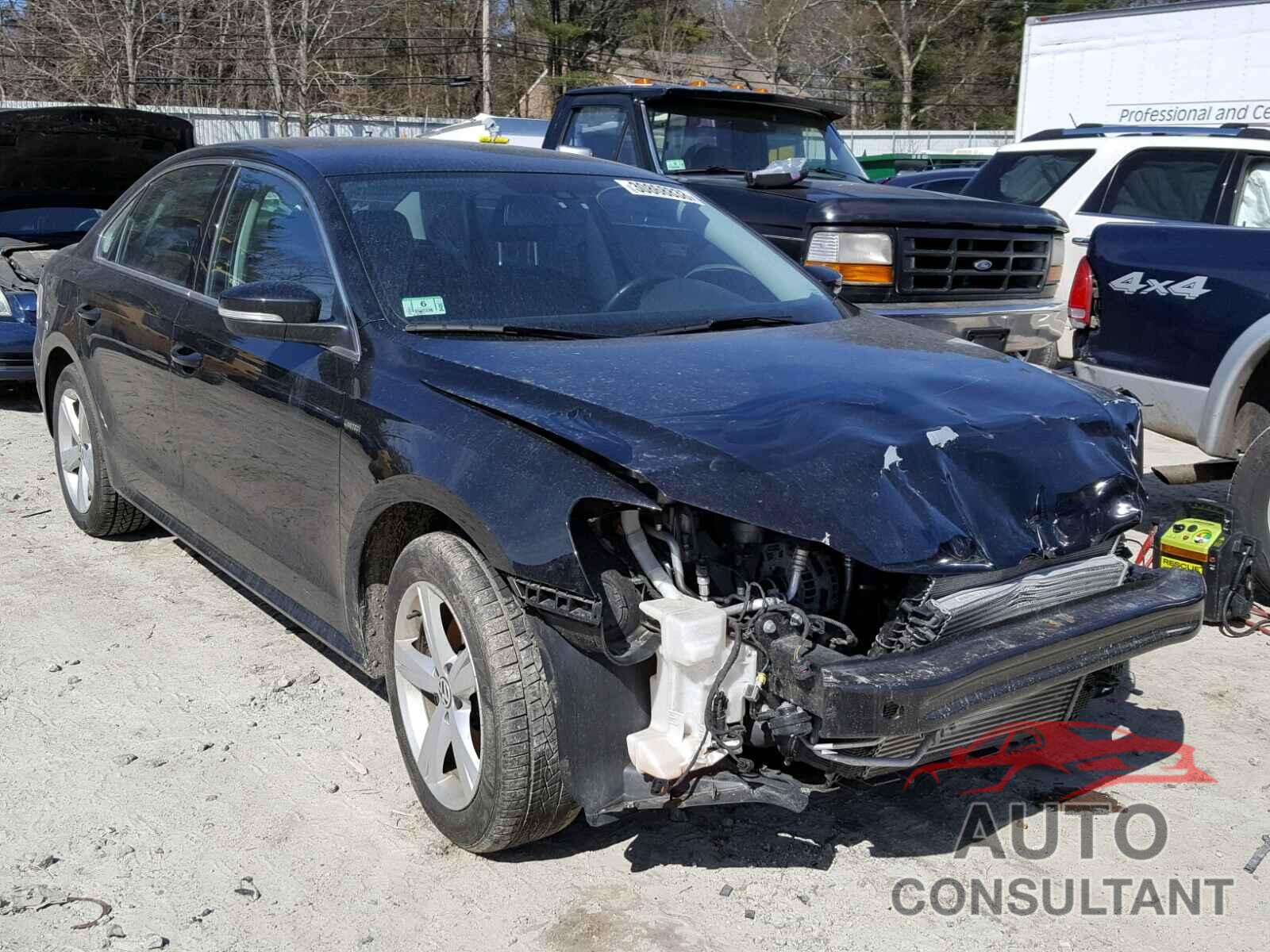 VOLKSWAGEN PASSAT 2015 - 1VWAT7A3XFC118333