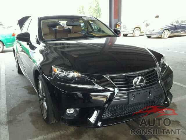 LEXUS IS250 2015 - JTHBF1D24F5051987