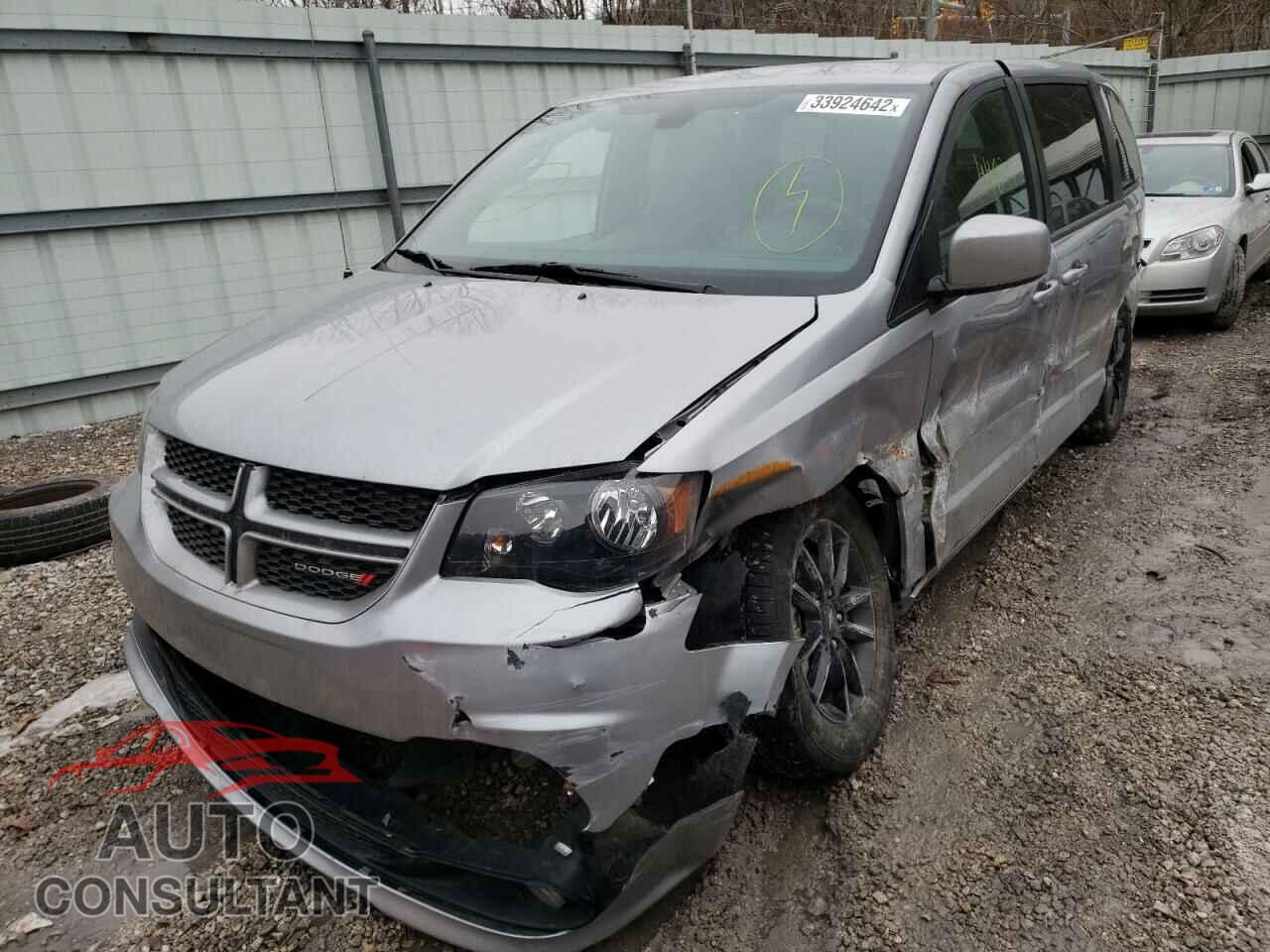 DODGE GRAND CARA 2019 - 2C4RDGEG6KR764650