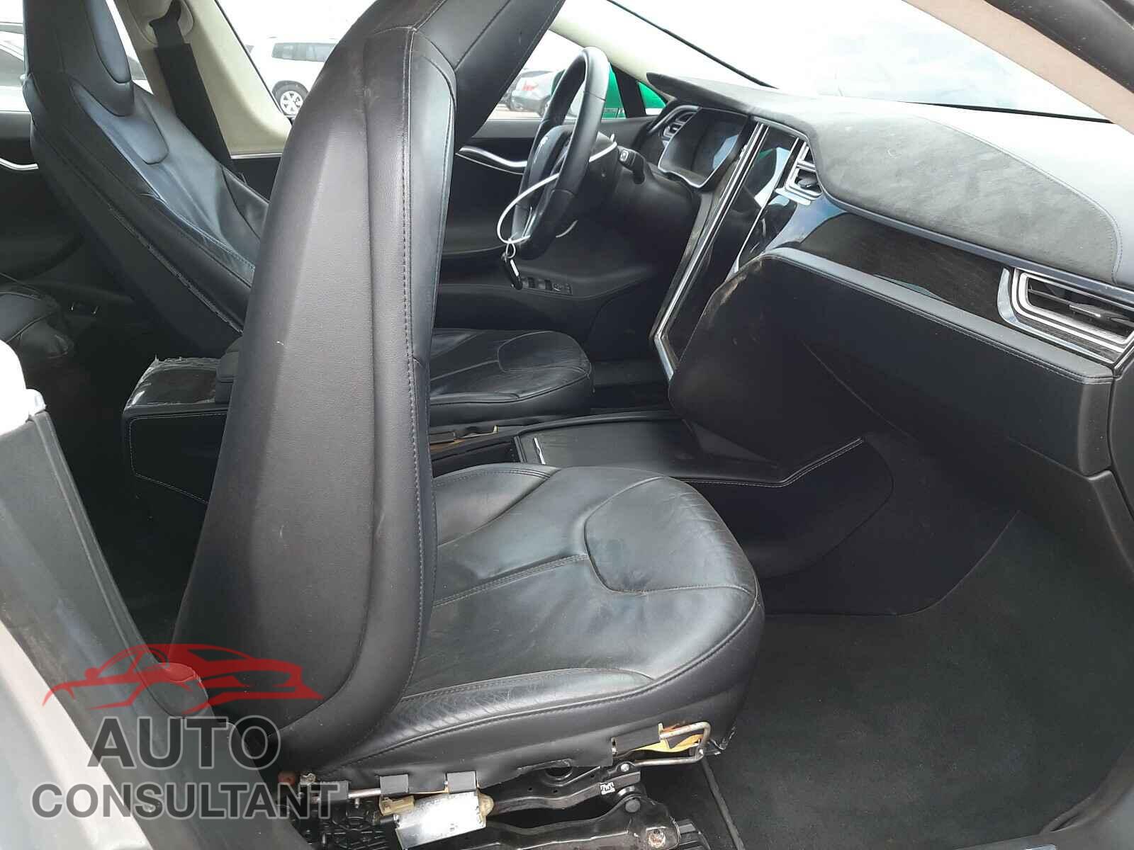 TESLA MODEL S 2017 - 5YJSA1E48HF183989