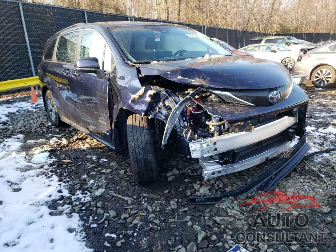 TOYOTA SIENNA 2021 - 5TDBRKEC9MS069818