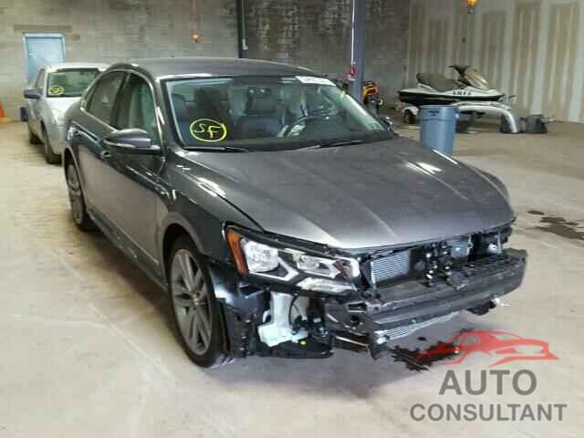 VOLKSWAGEN PASSAT 2017 - 1VWDT7A37HC061007