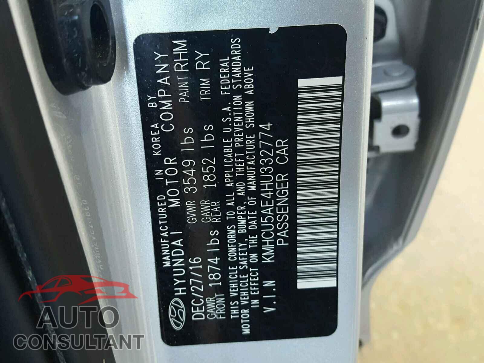 HYUNDAI ACCENT 2017 - KMHCU5AE4HU332774