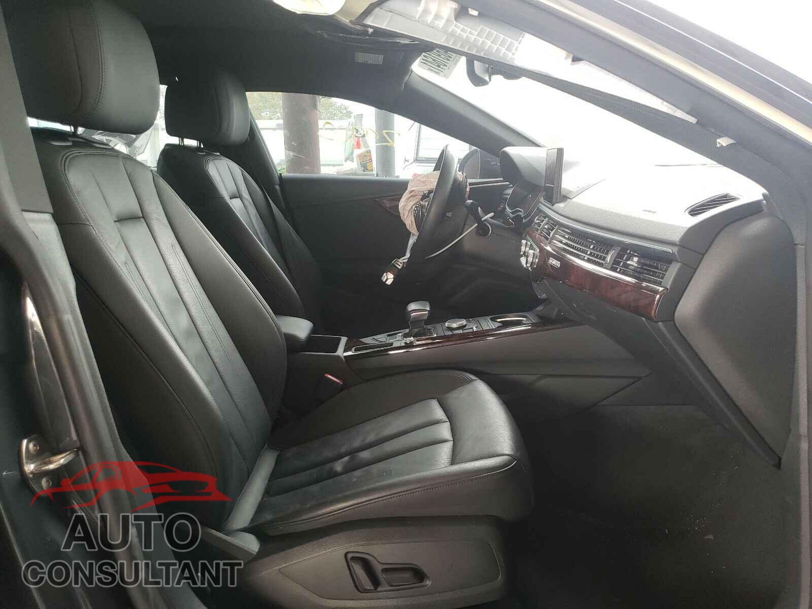 AUDI A5 2019 - WAUANCF53KA051237