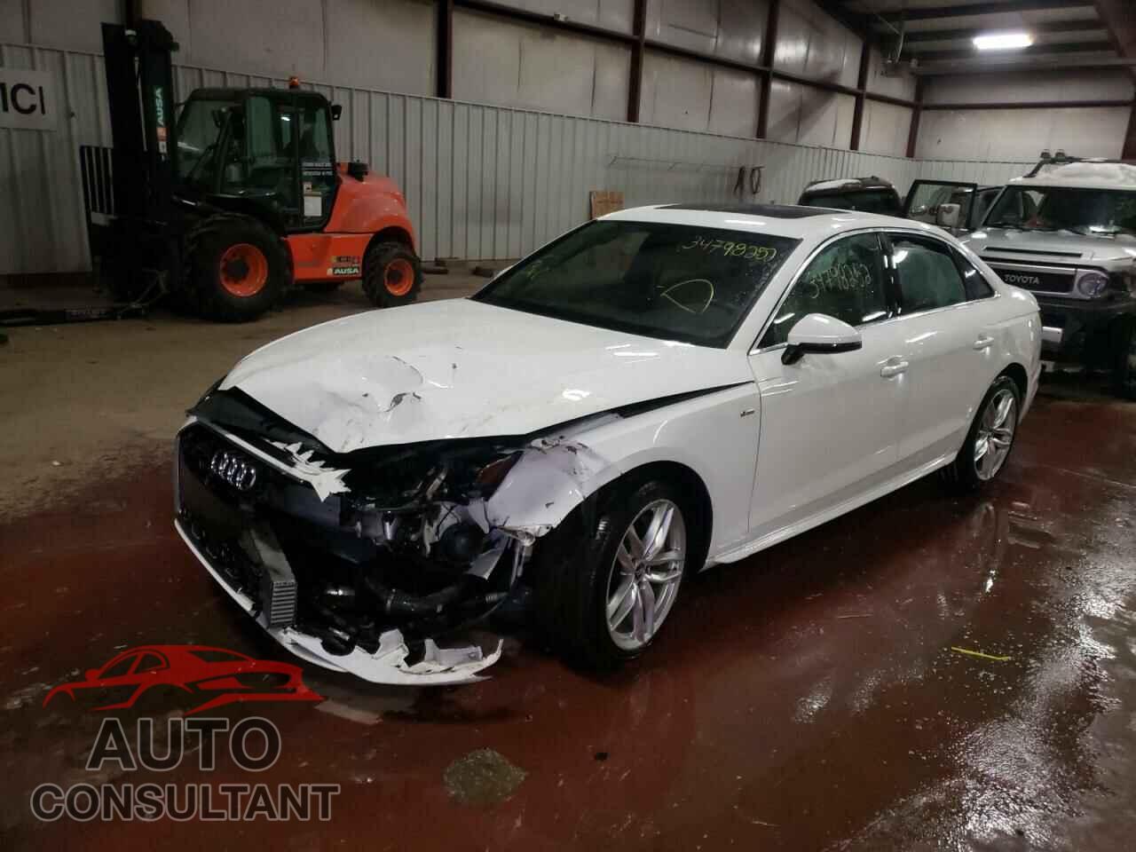 AUDI A4 2021 - WAUDAAF48MA029337