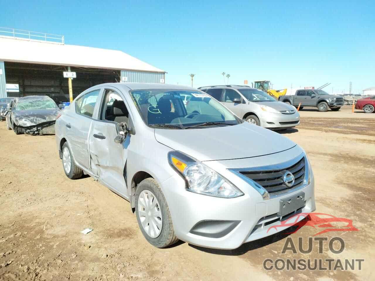 NISSAN VERSA 2019 - 3N1CN7AP4KL831643