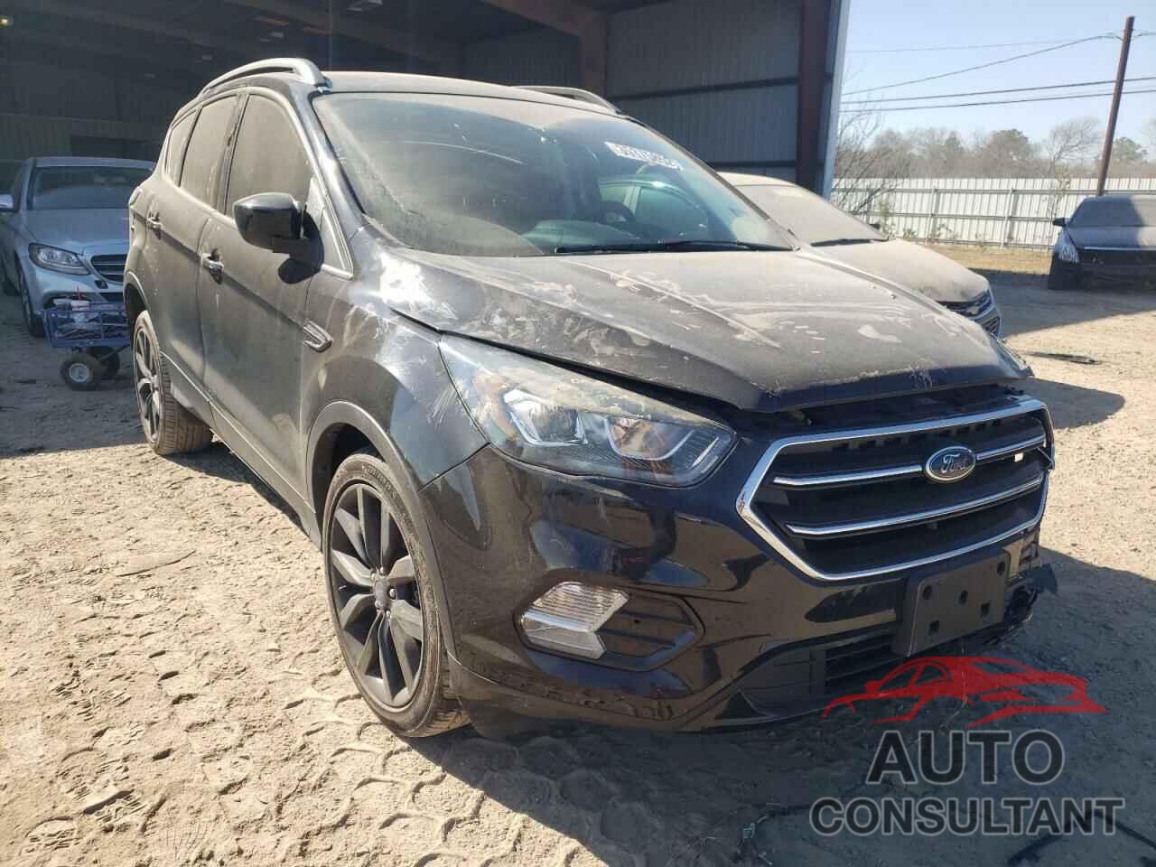 FORD ESCAPE 2017 - 1FMCU9G90HUA51332