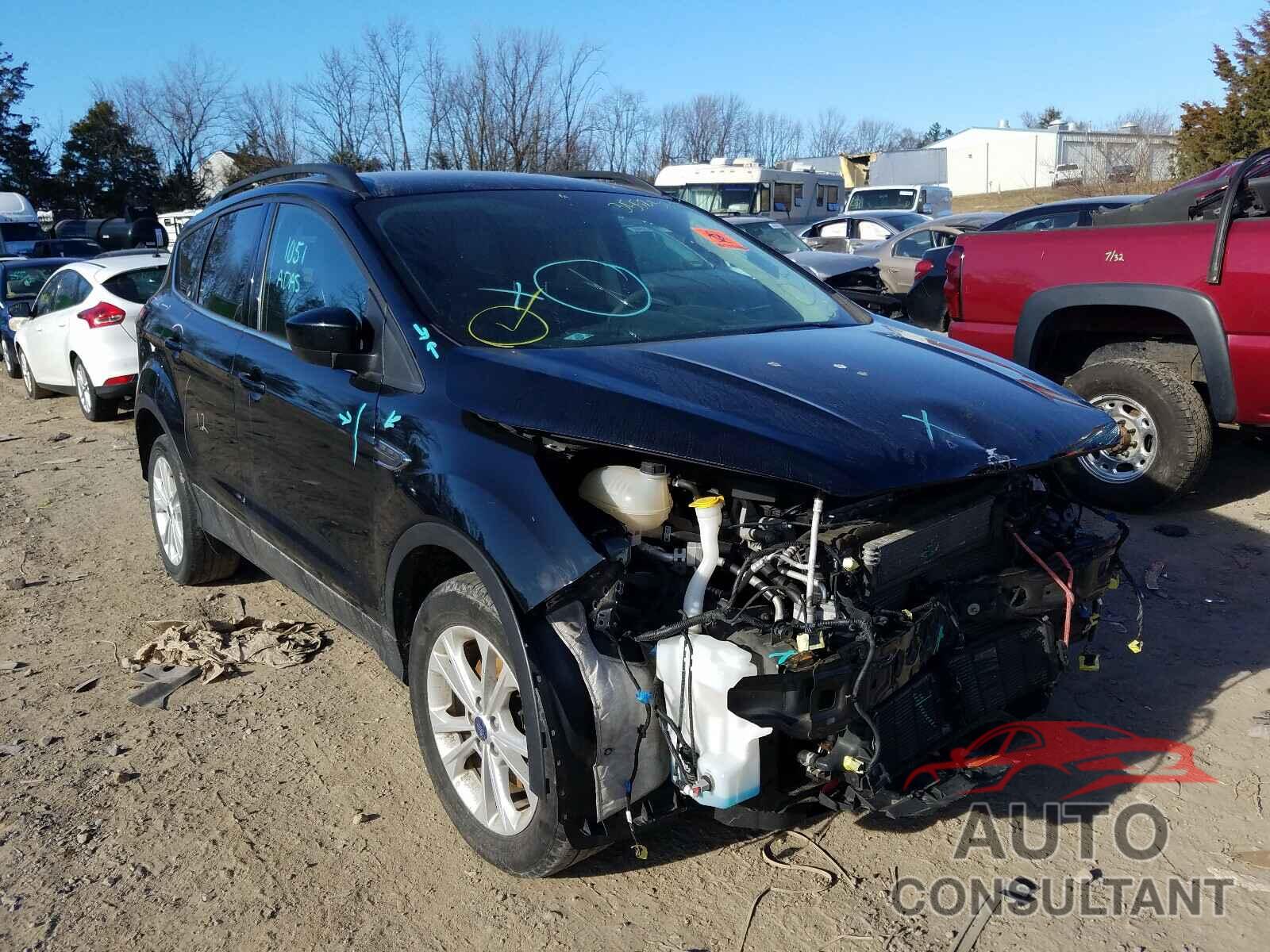FORD ESCAPE 2018 - 1FMCU9GD7JUC11152